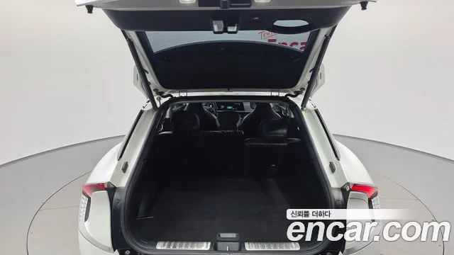 Kia EV6 — Фото автомобиля 27