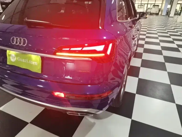 Audi Q5L — Фото автомобиля 7
