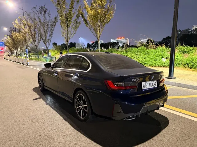 BMW 3 Series — Фото автомобиля 8