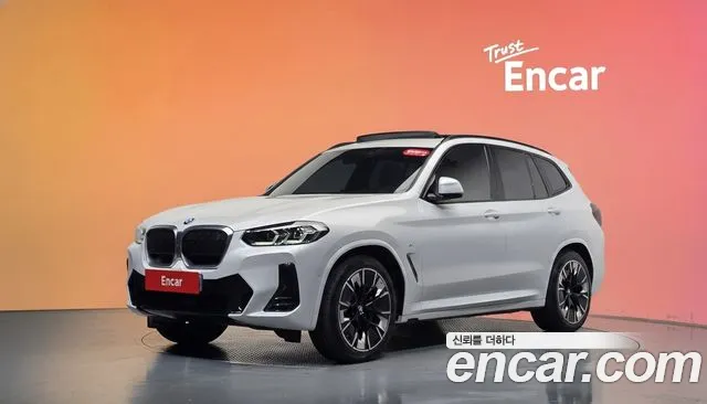 Фотография автомобиля — BMW iX3 G08 (2020–2024)