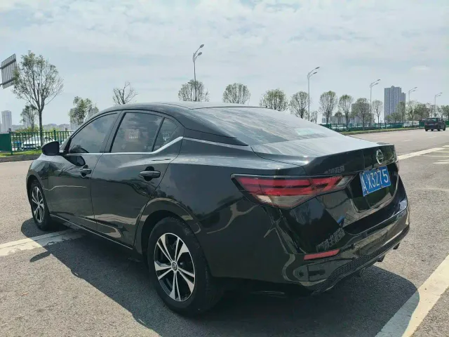 Nissan Sylphy — Фото автомобиля 5