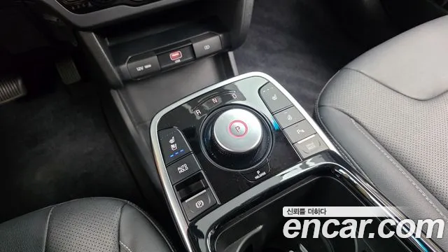 Kia Niro Niro Plus Air — Фото автомобиля 8