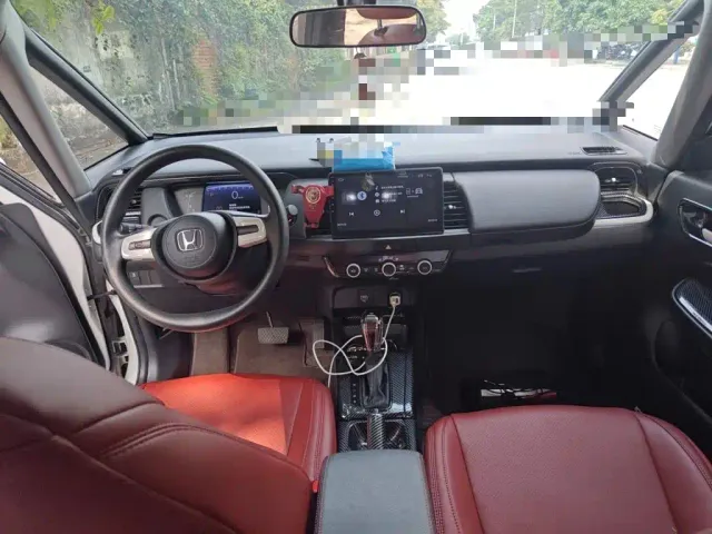 Honda Fit — Фото автомобиля 5