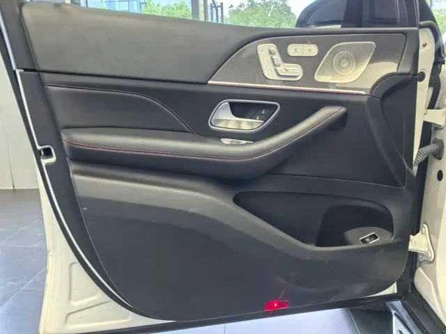 Mercedes-Benz GLE Coupe AMG — Фото автомобиля 16