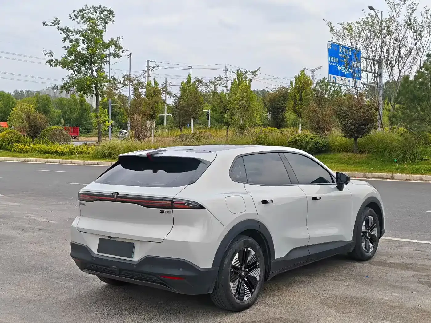 Deepal Shenlan S05 2024 510Max Pure Electric Edition — Фото автомобиля 9