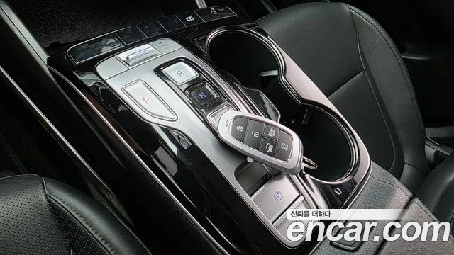 Hyundai Tucson Tucson (NX4) Бензин 1.6 турбо 2WD — Фото автомобиля 3