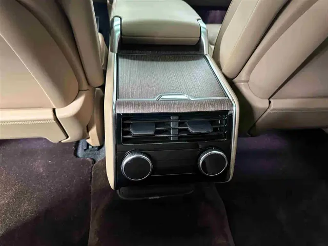 Land Rover Range Rover — Фото автомобиля 13