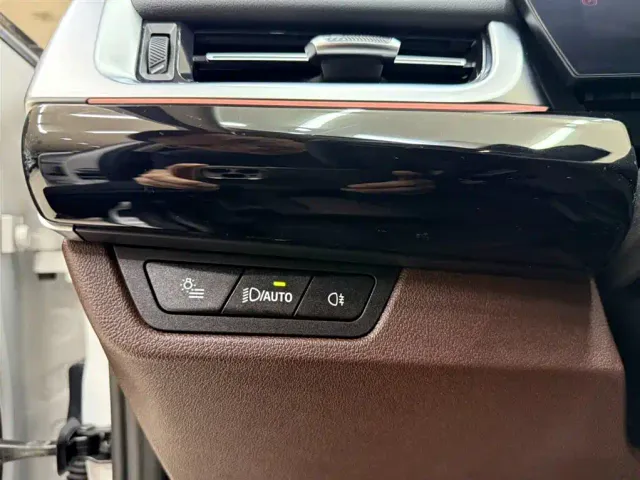 BMW X1 — Фото автомобиля 9
