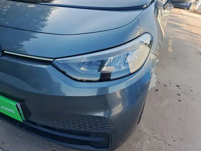 Volkswagen ID.3 — Фото автомобиля 23