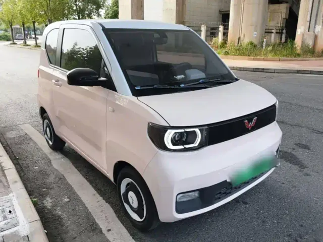 Wuling Hongguang Mini EV — Фото автомобиля 3