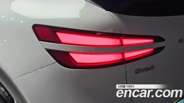 Genesis GV60 — Фото автомобиля 23