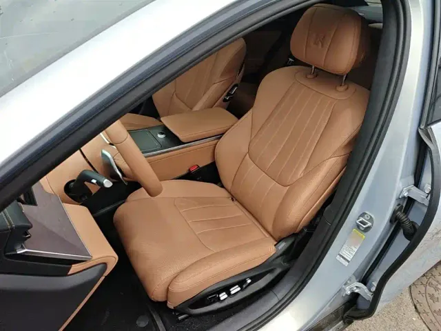 BYD Han L — Фото автомобиля 14