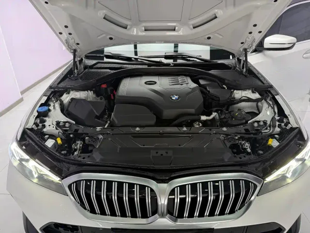 BMW 3 Series — Фото автомобиля 23