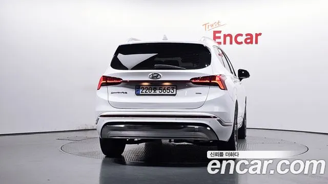 Hyundai Santafe — Фото автомобиля 4