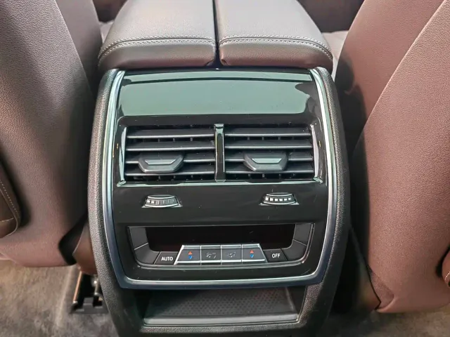 BMW X5 — Фото автомобиля 8