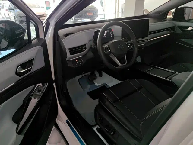 Volkswagen ID.4 X — Фото автомобиля 15