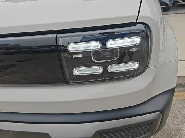 Baojun Yep Plus — Фото автомобиля 23