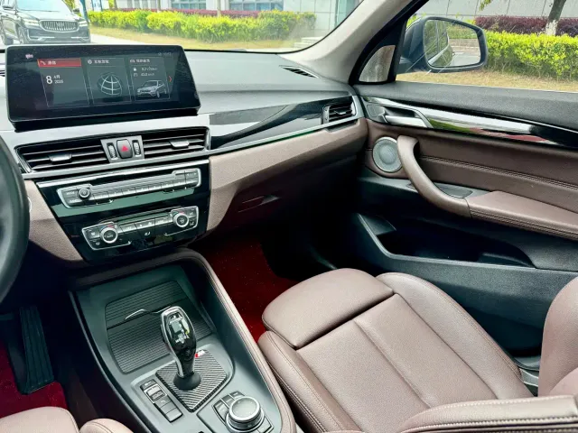 BMW X1 — Фото автомобиля 7