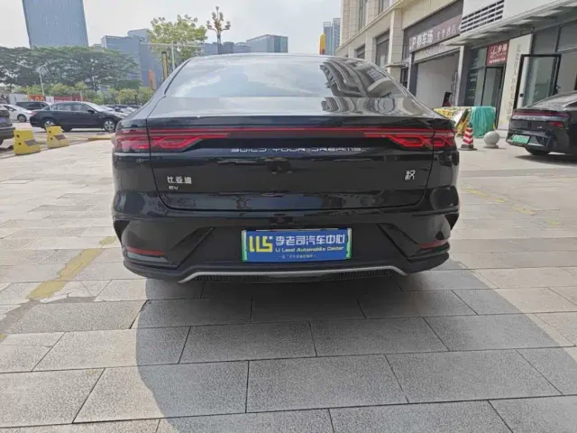 BYD Han — Фото автомобиля 5