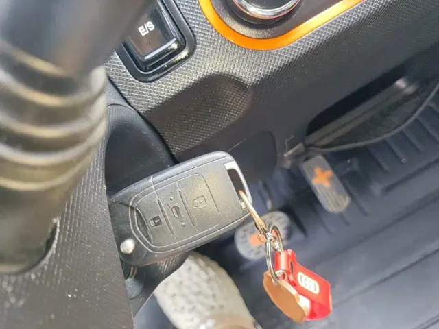 Wuling Hongguang Mini EV — Фото автомобиля 8