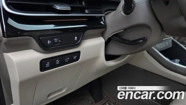 Kia Carnival — Фото автомобиля 29