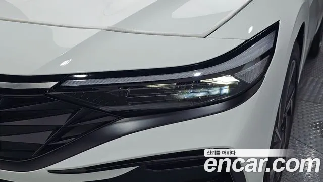 Hyundai Avante — Фото автомобиля 7