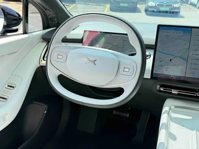Xpeng P7+ — Фото автомобиля 6