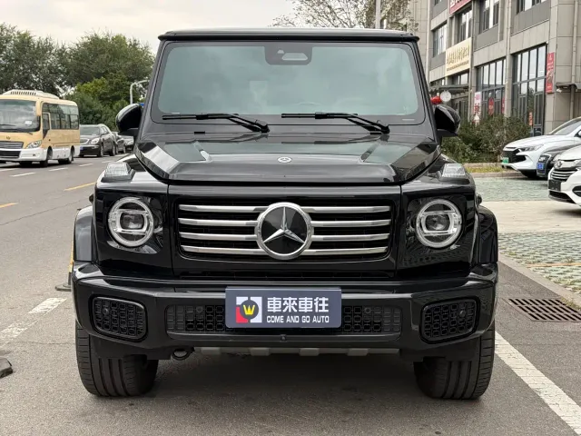 Фотография автомобиля — Mercedes-Benz G-Class