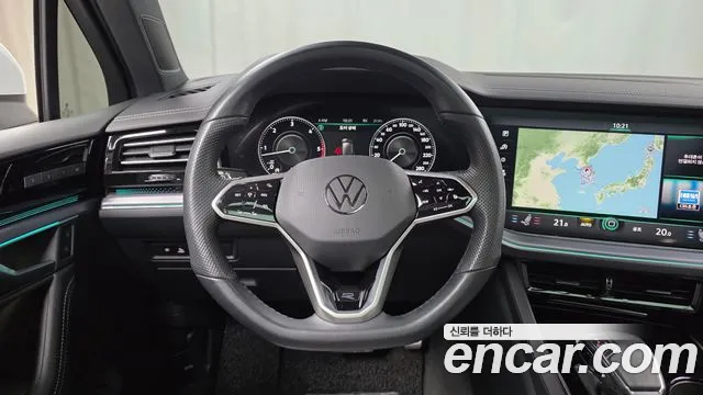 Volkswagen Touareg Generation 3 — Фото автомобиля 13