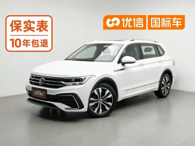 Фотография автомобиля — Volkswagen Tiguan L