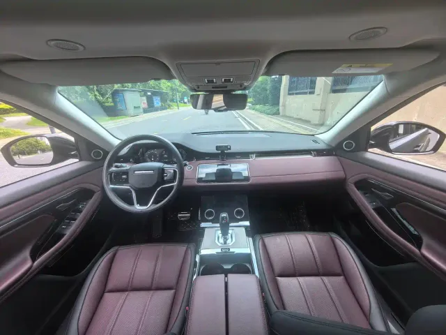 Land Rover Range Rover Evoque — Фото автомобиля 16