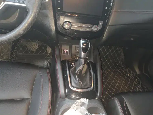 Nissan Qashqai — Фото автомобиля 16