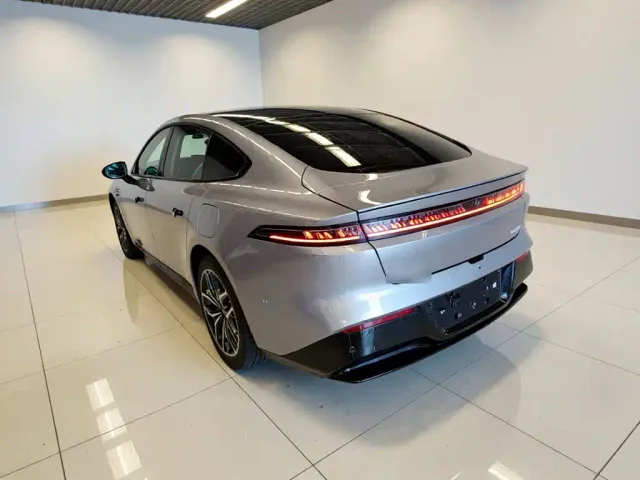 Dongfeng eπ 007 — Фото автомобиля 4