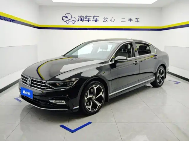 Фотография автомобиля — Volkswagen Magotan