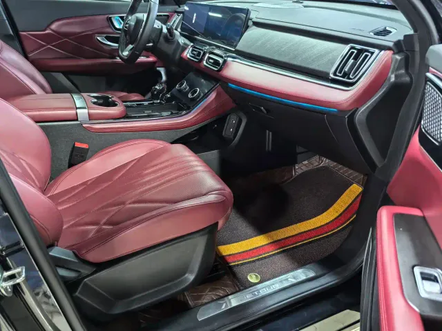 Jetour X70 Plus — Фото автомобиля 11