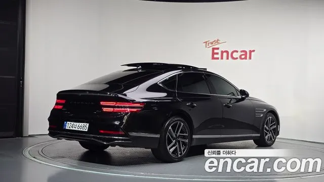 Genesis G80 RG3 — Фото автомобиля 2