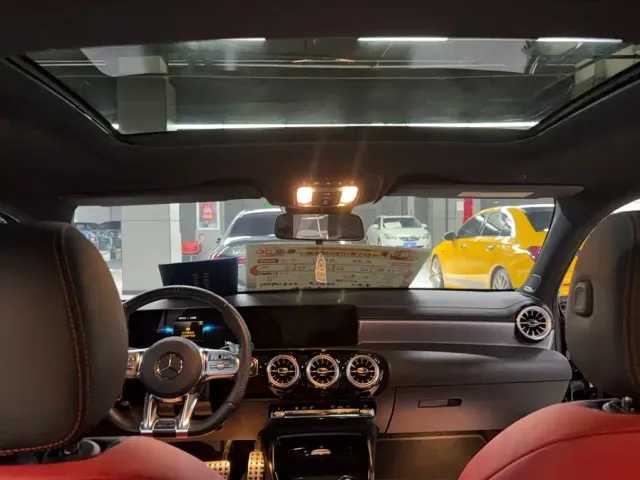 Mercedes-Benz A-Class AMG — Фото автомобиля 9