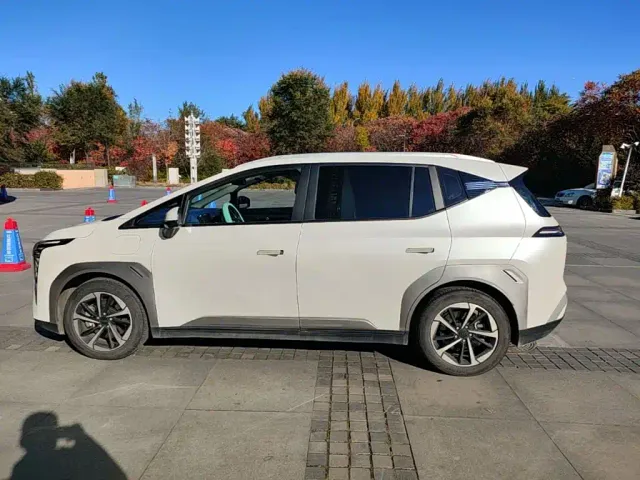 GAC Aion Y — Фото автомобиля 26