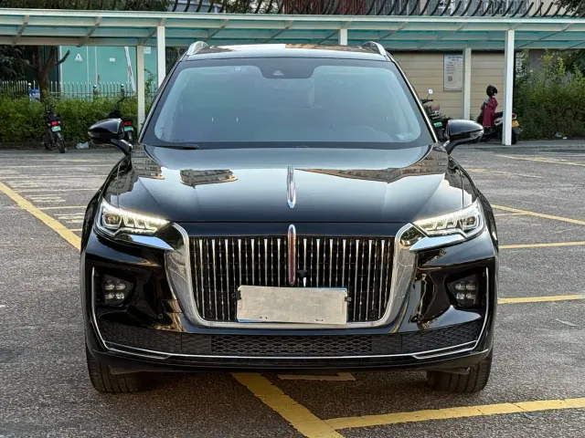 Hongqi HS5 — Фото автомобиля 2
