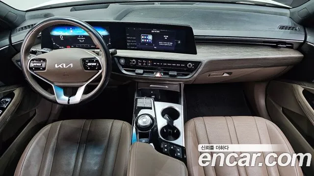 Kia K8 Hybrid — Фото автомобиля 10