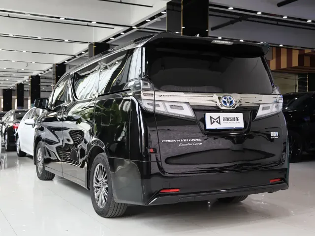 Toyota Vellfire — Фото автомобиля 22