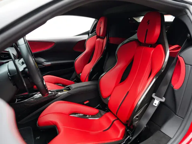 Ferrari SF90 — Фото автомобиля 18