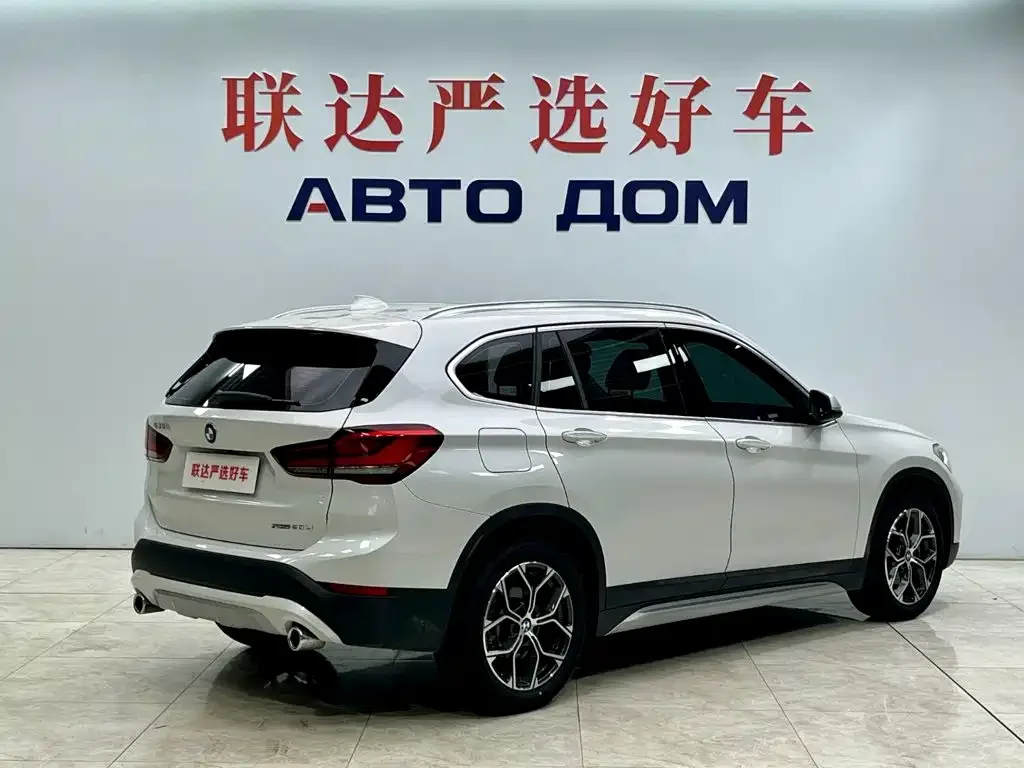 BMW BMW X1 2022 sDrive20Li Fashion — Фото автомобиля 6