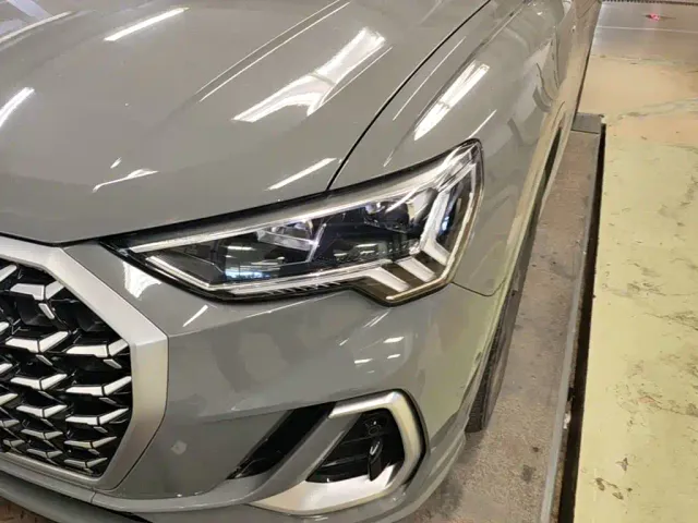 Audi Q3 — Фото автомобиля 23
