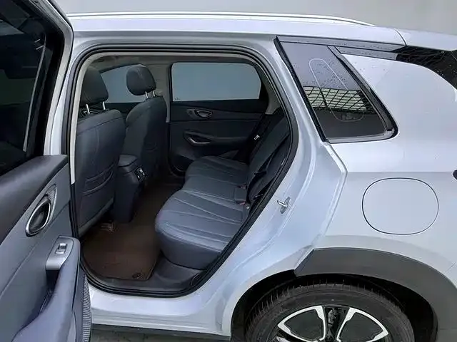 BYD Seal 05 DM-i — Фото автомобиля 10