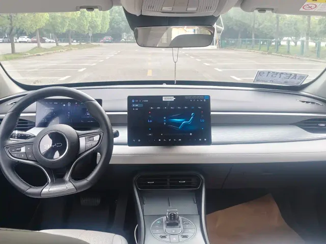 BYD Seal 05 DM-i — Фото автомобиля 7