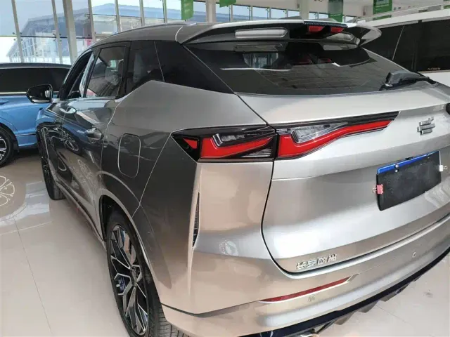 Changan Z6 — Фото автомобиля 4