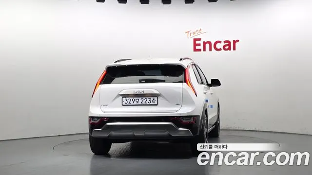 Kia Niro The All New Niro Prestige — Фото автомобиля 4