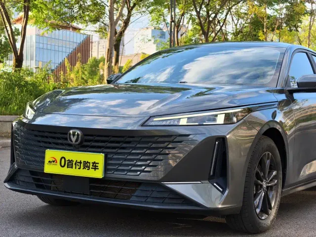 Changan Lamore — Фото автомобиля 8