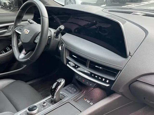 Cadillac CT5 — Фото автомобиля 14